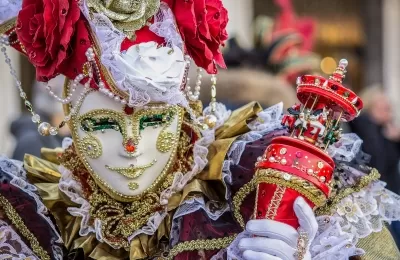 allestimenti e strutture per carnevale