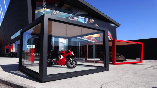container espositivo per eventi sportivi