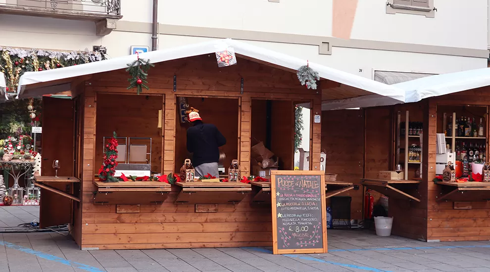 Chiosco in legno Franzini per mercatini di Natale