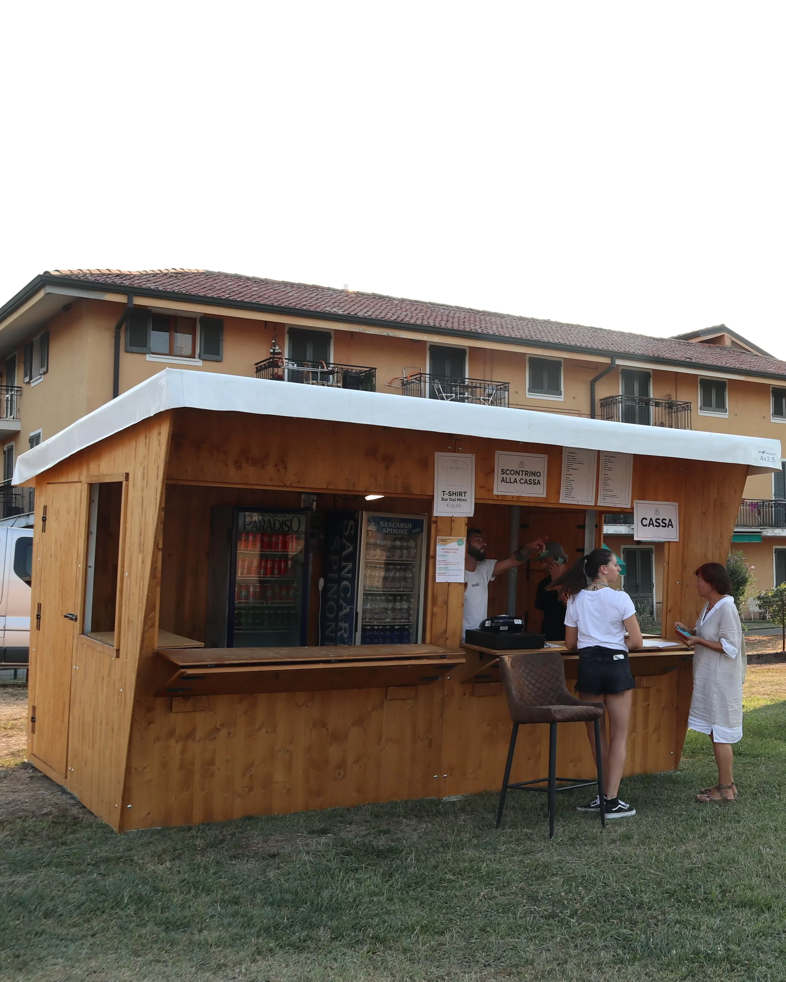 Noleggio casette in legno e set birreria feste della birra