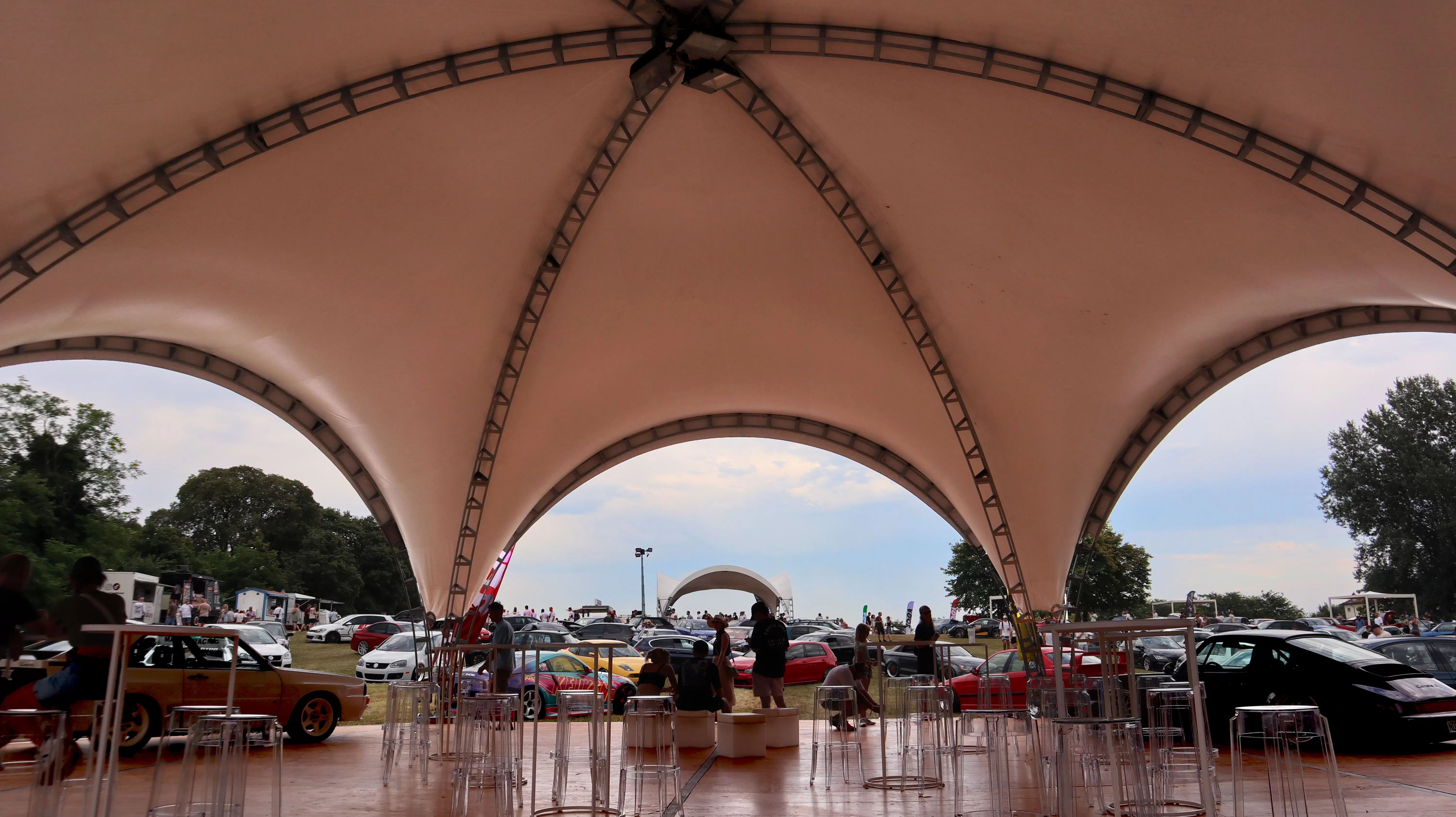 montaggio e smontaggio tensostrutture