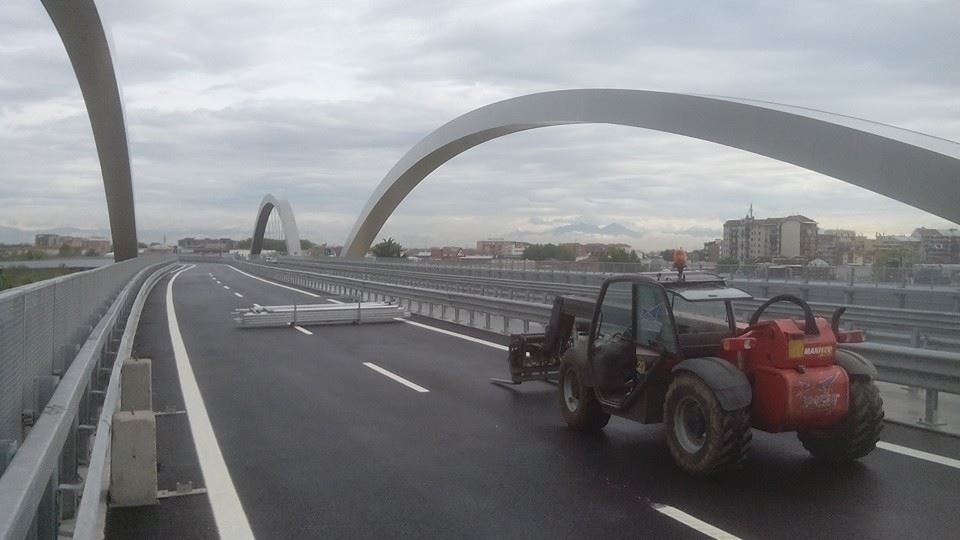 Inaugurato ponte collegamento con Expo