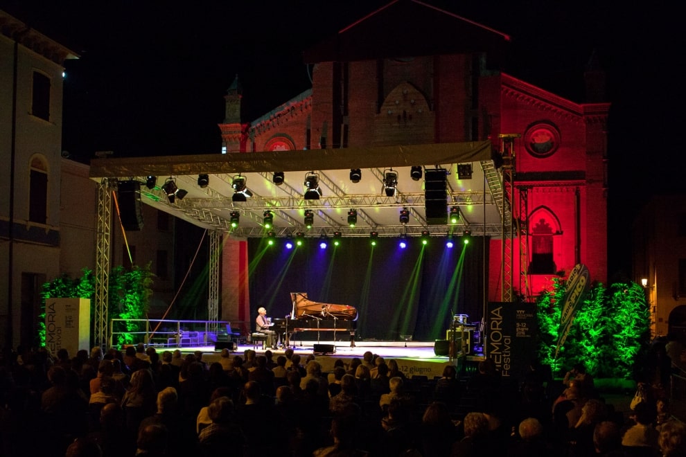 Franzini è allestitore unico per Memoria Festival
