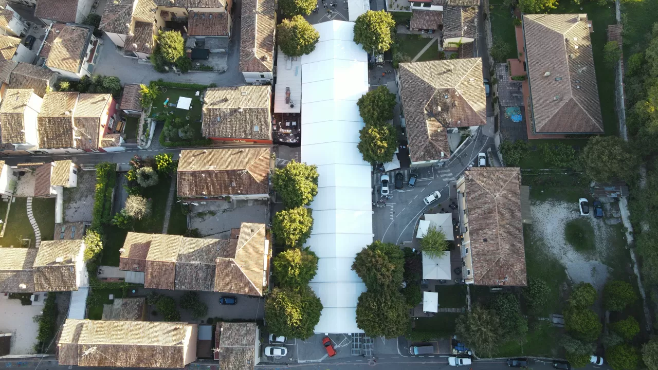 trasporto, montaggio e smontagggio tensostrutture logistica eventi