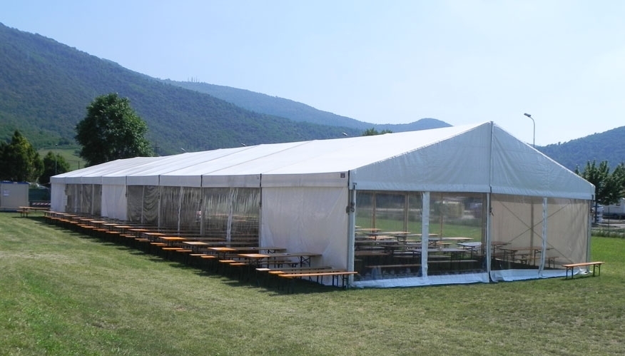 Noleggio tensostrutture festa della birra