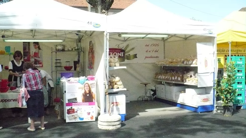 Noleggio Gazebo Estensibili per I Sapori della Bassa