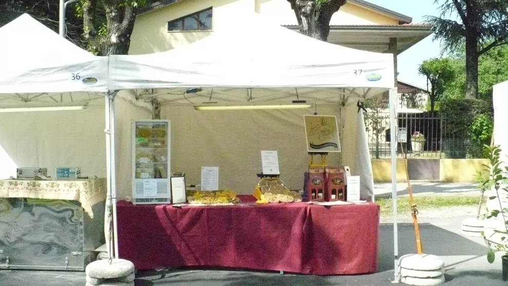 Noleggio Gazebo Estensibili per I Sapori della Bassa