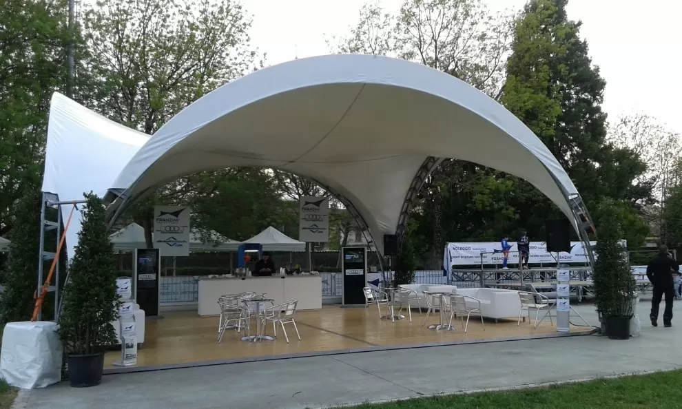Pavimentazione in legno per gazebo
