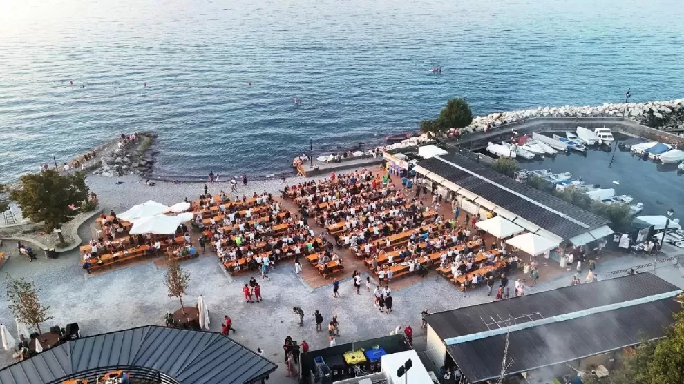 Set birreria: perch&eacute; &egrave; il tavolo delle sagre italiane